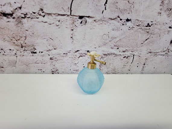 Vintage Irice Ice Blue Flower Atomizer Perfume Bo… - image 1