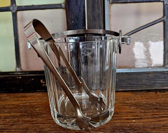 Seau à glace en cristal MCM Italy vintage avec poignée chromée et pinces en métal argenté