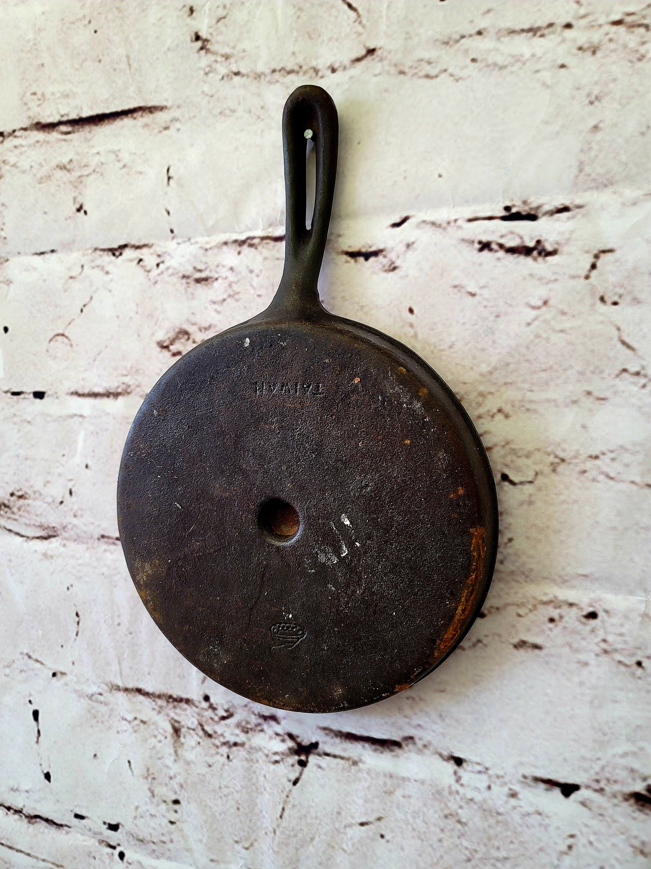 vintage unmarked Lodge cast iron corn cob 5 stick cornbread pan restored USA