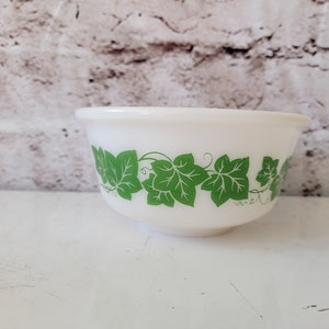 Vintage Hazel Atlas Glass Green Ivy Small 4 7/8” Nesting Mixing Bowl Made In USA