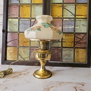 Aladdin England Brass Model 23 Oil Lamp , Electrified