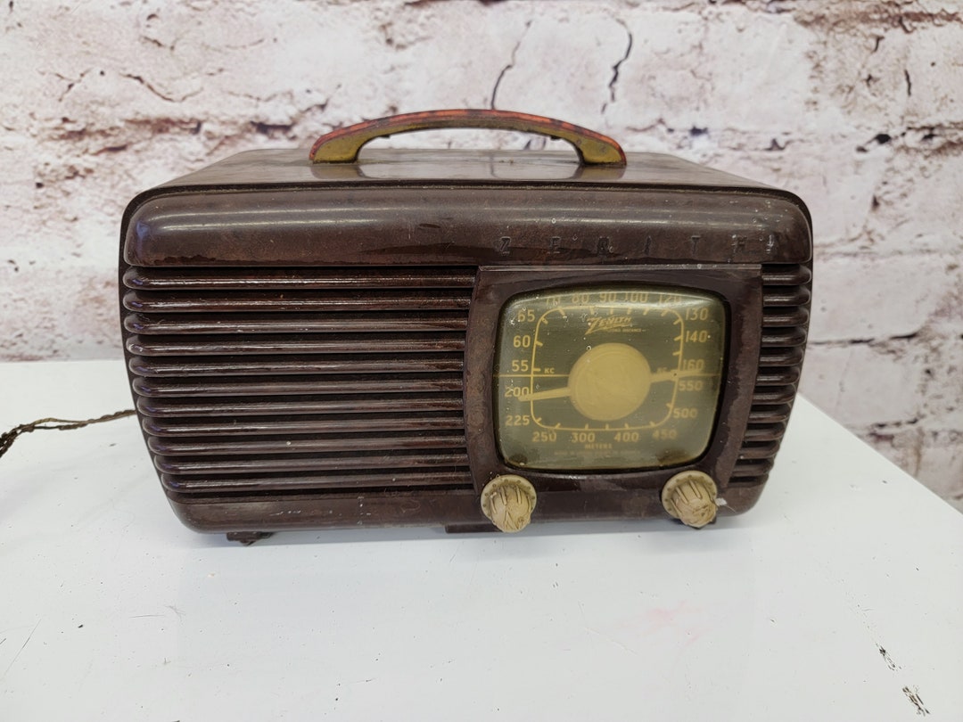 1940 Zenith 6D10 AM Bakelite Radio, Art Deco - Etsy
