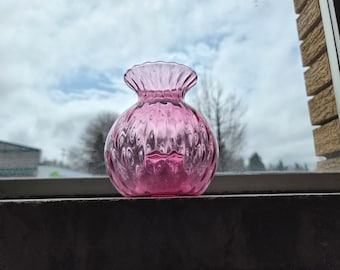 Frosted glass vase with raised pink flowers - Etsy 日本
