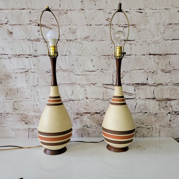 Mid Century Modern Table Lamp - Etsy