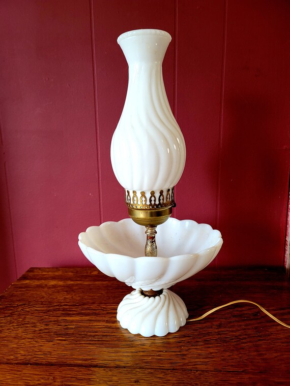 Fenton milk glass on sale lamps