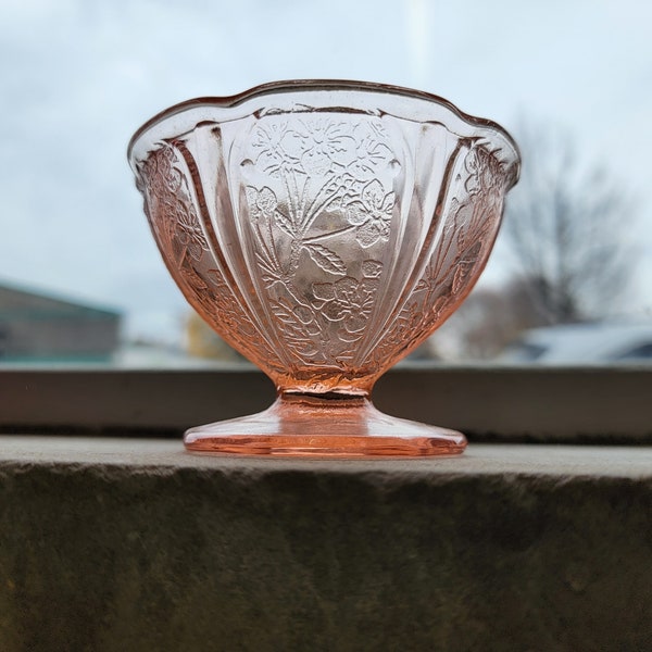 Vintage Jeannette Pink Cherry Blossom Pink Depression Glass Sherbet Fruit Cup Bowl