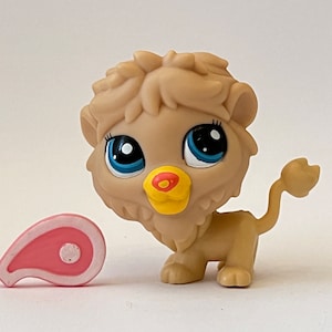 LPS Lion #2171 with small Accessorie | Littlest Pet Shop | Authentic Pets