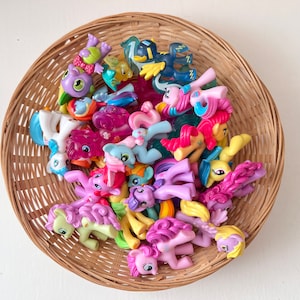 MLP G4 Figurines Pick & Choose dans un sac aveugle Mon petit poney Jouets de collection Hasbro Poneys colorés image 1