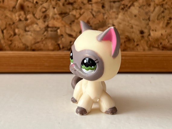 Littlest pet clearance shop siamese cat