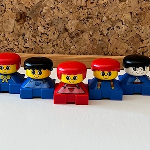 Vintage Lego figures | Lot of 5 Dolls in Excellent Condition | Made in Denmark | Bricks Construction Toddler Play