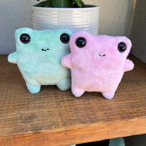 Frog plush, frog plushie, frog plushies, green frog, pink frog, pink frog plushie, frog, frogs, green, pink, cute frog, cute frog plush