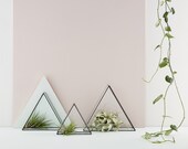 Euclid Triangle Glass Free Stand