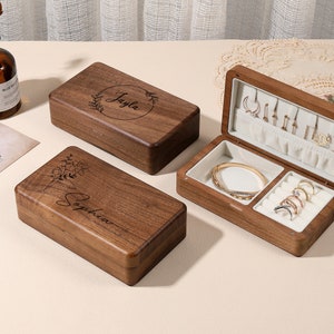 Custom Engraved Jewelry Box - Personalized Travel Case for Women - Bridesmaid Gift - Wooden Jewelry Organizer, Personalized Jewelry Box