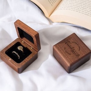 Engagement Ring Box – Custom Ring Box, Engraved Ring Bearer Box – Engraved Ring Box – Engraved Wedding Ring Box – Proposal Ring Box