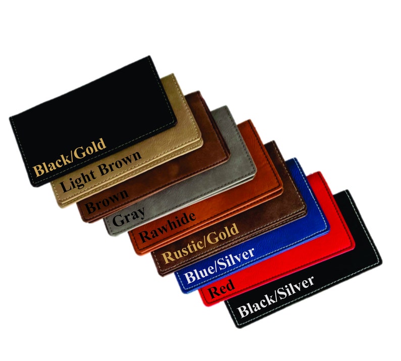 K&ouml;nnte beinhalten: Eine Sammlung rechteckiger Geldb&ouml;rsen in verschiedenen Farben, darunter Schwarz, Braun, Grau und Rot. Jede Geldb&ouml;rse ist mit einer Farbe und einem metallischen Akzent versehen, wie "Black/Gold" oder "Blue/Silver".