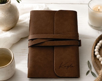 Diario di viaggio in pelle personalizzato: taccuino Wanderlust Adventure inciso