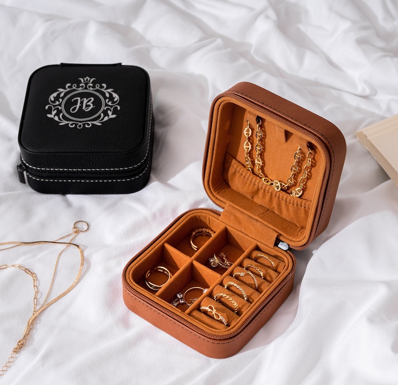 PERSONALIZED JEWELRY Box for Bridesmaid Engraved Jewelry Box Etsy