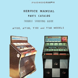 Può includere: Un manuale di servizio vintage per i juke-box Seeburg, modelli AY100, AY160, Y100 e Y160. Il manuale include un catalogo di pezzi di ricambio e una guida alla risoluzione dei problemi. La copertina presenta immagini di due juke-box, uno con un cabinet marrone e l'altro con un cabinet a scacchi bianco e nero.
