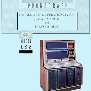Può includere: Un fonografo vintage Seeburg modello LS2 con un mobile in legno e porte blu. Il pannello frontale ha una cornice argentata e una griglia dell'altoparlante blu. Il testo "SEEBURG" e "PHONOGRAPH" è stampato in nero su sfondo bianco. Il testo "MODEL LS2" è stampato in nero su sfondo bianco. Il testo "INSTALLATION & OPERATION MANUAL, SERVICE MANUAL and PARTS CATALOG" è stampato in nero su sfondo bianco. Il testo "THE SEEBURG CORPORATION, CHICAGO, ILLINOIS, U.S.A. 60622" è stampato in nero su sfondo bianco.