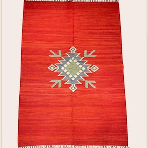 Vintage Turkish Handwoven Rug – Geometric Kilim – Natural Wool – Soft Neutral Tones | Kent Halı