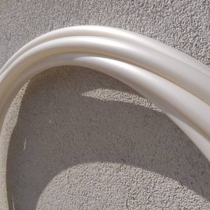 5/8&quot; & 3/4&quot; White Moonstone Performance Pearlescent Polypro Hula Hoop