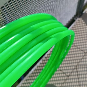 5/8&quot; & 3/4&quot; Uv Green Polypro Hula Hoop Collapsible