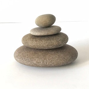 4 Beach stones 2,7 to 8,7 cm, 1.06 to 3.42 inches, atlantic beach stones, rocks, natural beach stones, pebbles for craft, zen stones