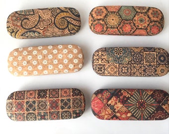 Glasses case in cork, cork sunglasses case, vegan glasses case, eyewear, cork acessories, reading glasses case, cork case