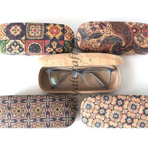 Glasses case in cork, cork sunglasses case, vegan glasses case, eyewear, cork acessories, reading glasses case, cork case