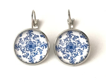 Round glass tile earrings, azulejo, glass mosaics pendant earrings, portuguese tile earrings, blue and white earrings, portuguese jewelry