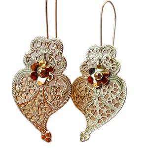 Viana&#39;s hearts earrings, portuguese filigree earrings, traditional filigree Portugal heart of Viana gold earrings stainless steel flower