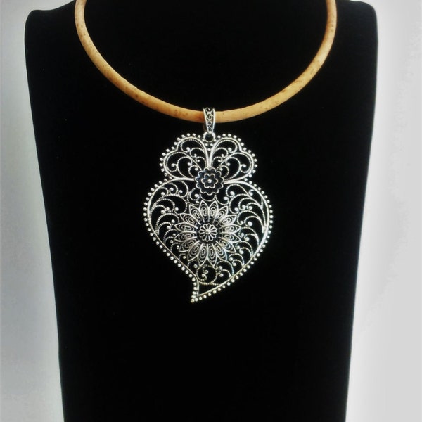 Portuguese necklace, viana's heart necklace, silver portuguese filigree, cork necklace with filigree pendant, portuguese jewelry