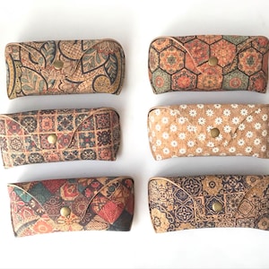 Glasses case in cork, cork sunglasses case, vegan glasses case, eyewear, cork acessories, reading glasses case, cork case, tribal pattern