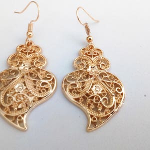 1 Pair of Portuguese filigree earrings gold 4 cm charm heart flower findings Viana Heart earrings traditional portuguese jewellery, Portugal image 3