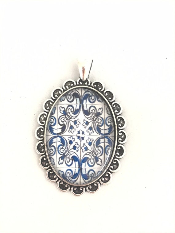 Oval Glass Tile Pendant Azulejo Glass Pendant Glass Cabochon Mosaics Supplies Portuguese Tile Like Pendants Majolica Jewellery Portugal Etsy Canada