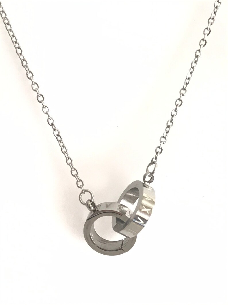 wedding ring in necklace bridesmaid gift Two rings necklace silver stainless steel everyday necklace minimal necklace bridal jewelry
