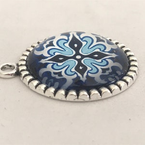 Round glass tile pendant, kaleidoscope pendant, star majolica pendant, talavera jewelry, portuguese tile pendant, Portugal, tile art jewelry image 6