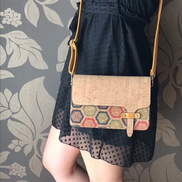 Cork handbag for women, vegan bag, natural materials, eco friendly bag, leather bag, cork bag, hexagon decoration shoulder bag