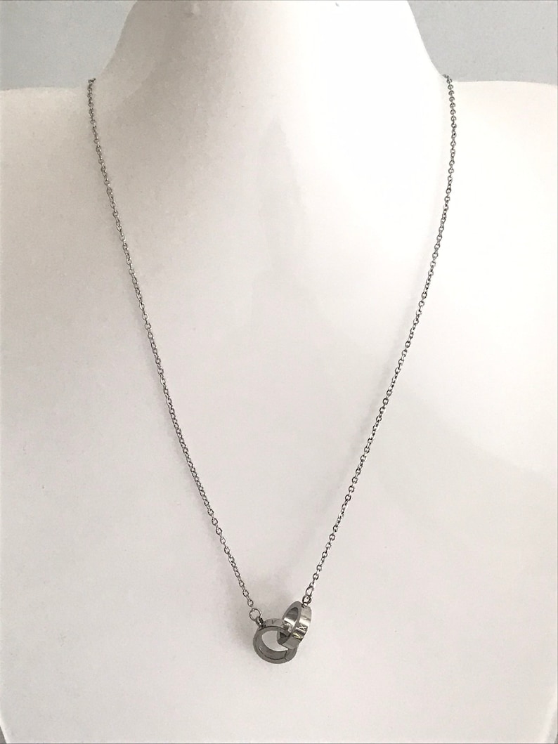 wedding ring in necklace bridesmaid gift Two rings necklace silver stainless steel everyday necklace minimal necklace bridal jewelry