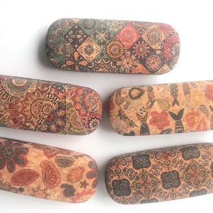 Glasses case in cork, cork sunglasses case, vegan glasses case, eyewear, cork acessories, reading glasses case, cork case