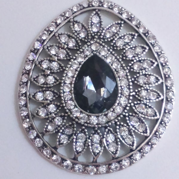 1x black gem with simulated diamonds pendant silver 55 mm charm findings supplies, metal and stone pendant, stone charm, filigree pendant