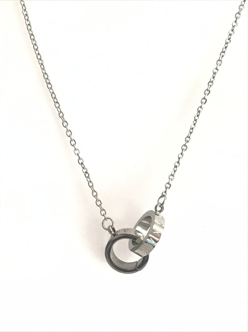 wedding ring in necklace bridesmaid gift Two rings necklace silver stainless steel everyday necklace minimal necklace bridal jewelry