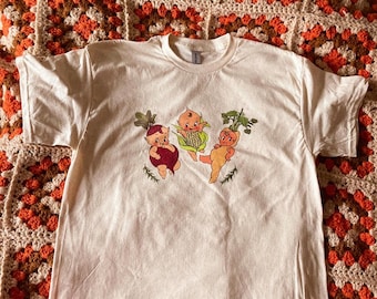 キューピー野菜Tシャツ | キッチュ | 気まぐれなキューピー人形アート