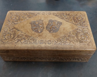Vintage Italian Florence Green Leather Box with Embossed Medici & Lion Crest