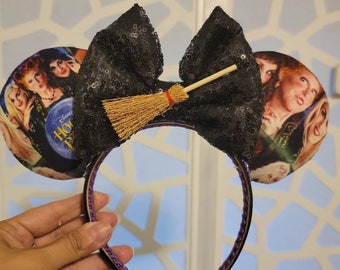 Hocus Pocus with broom mouse ears (not guaranteed same images on fabric, might slightly differ)