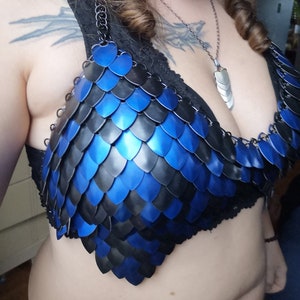 Valkyrie Scale Maille BH - auf Bestellung - Verstellbare Riemen im persischen Stil - Farbthemen oder individuell angefertigt - Fee, Elfe, Meerjungfrau, Drache