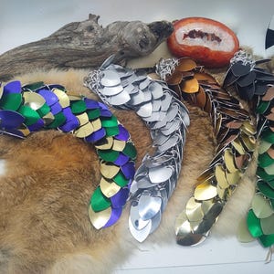 Baby Drachenschwänze - X Small - Made to Order Scale und Kettenhemd - Scalemail, Scalemaille, Chainmaille - Fantasy, LARP, Festival Drachenschuppe