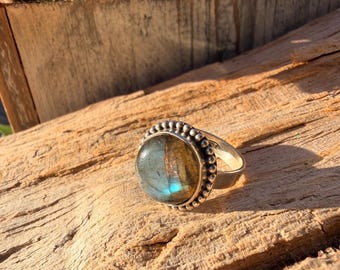 Sterling Silver Labradorite Ring - Size 7