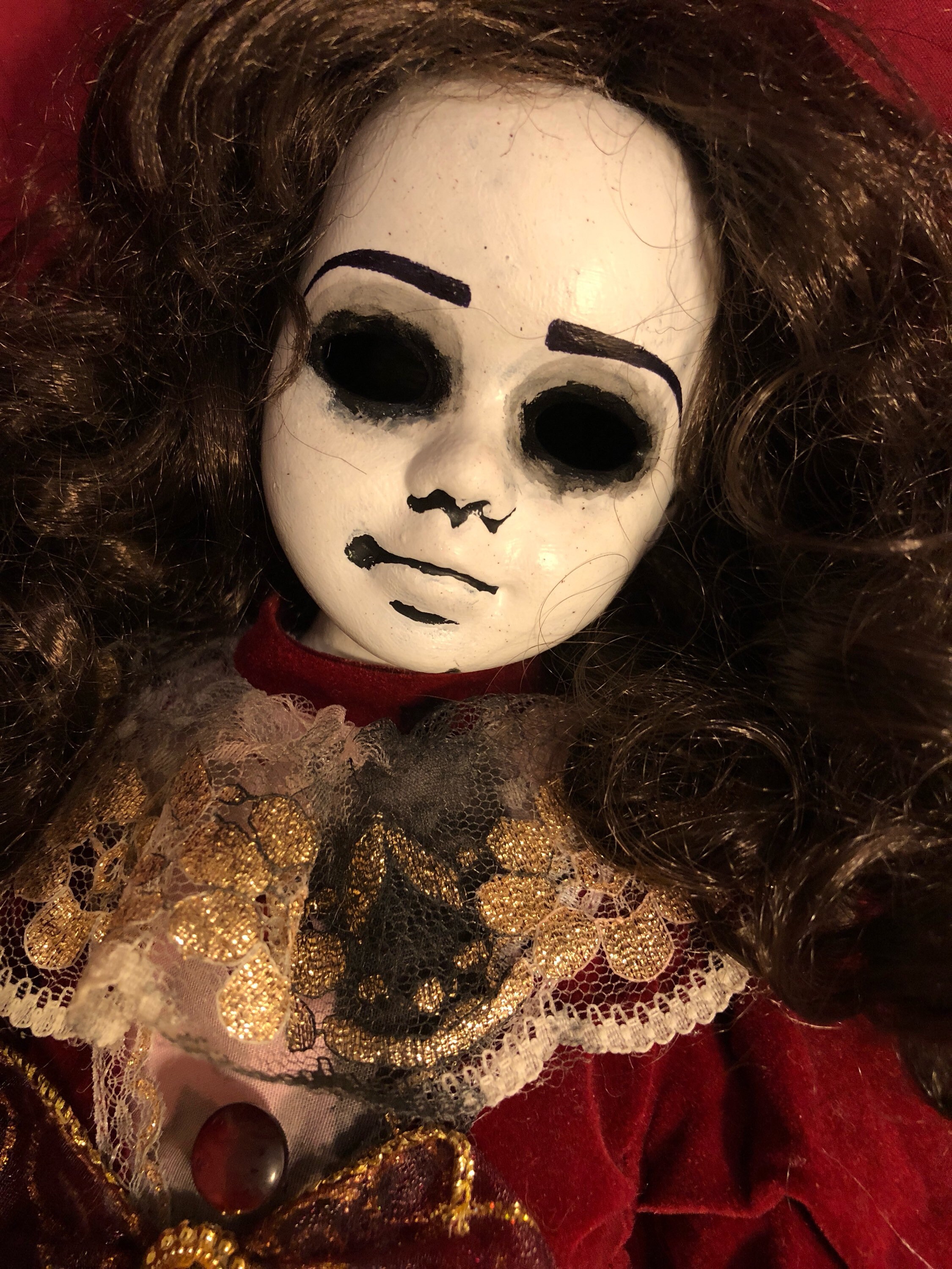 horror porcelain dolls
