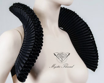 Black elizabethan gothic victorian rennaisance medieval queen ruff neck collar